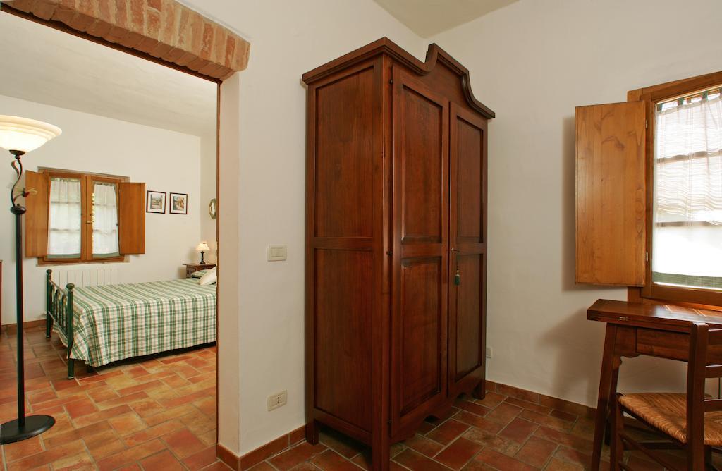 シエーナ ポデーレ イル ペーロ Bed & Breakfast 部屋 写真